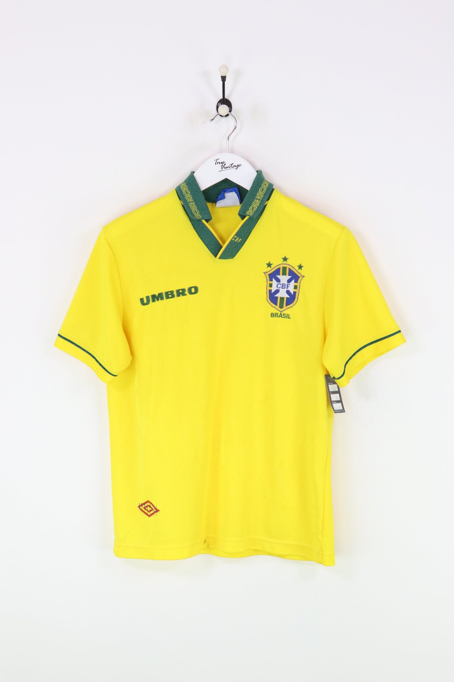 Umbro Football Shirt Yellow Small
